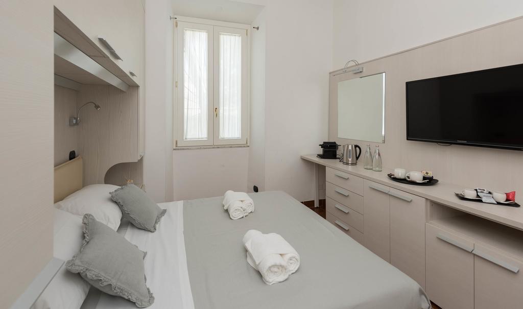 Andenis Luxury House Hotel Rome Exterior photo